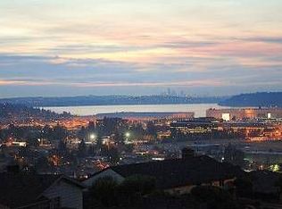 58 Monterey Pl NE, Renton, WA 98056