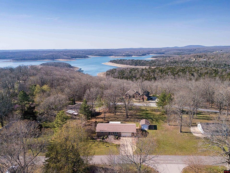 1st image of 230 Jims Rd