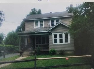 41 E 11th St, Huntington Station, NY 11746