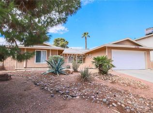 4399 Bluecrest Rd, Las Vegas, NV 89121