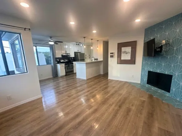 2138 Garnet Ave, San Diego, CA 92109