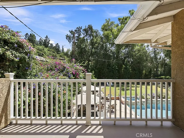 2726 E Riding Way — Photo 27