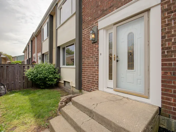 649 Sundance Dr, Bolingbrook, IL 60440