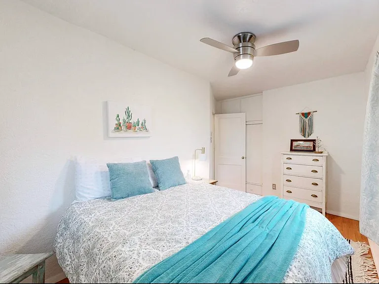 1327 Phoenix Ave NW — Photo 9