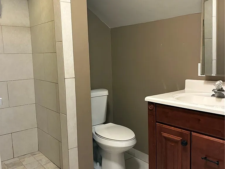 23920 Glenhill Dr — Photo 10