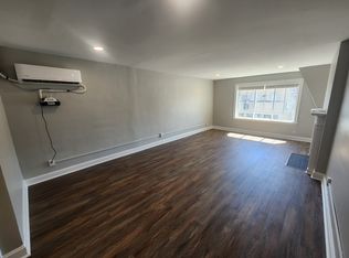 2654 W Broad St #D, Columbus, OH 43204