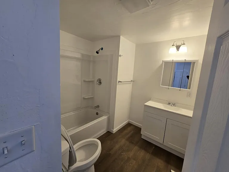 1601 E Locust Rd #222 — Photo 11