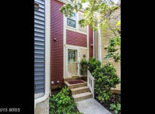 11230 Silentwood Ln, Reston, VA 20191