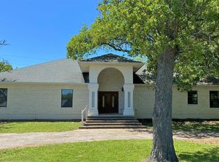 107 Short Timber Rd, Kerrville, TX 78028