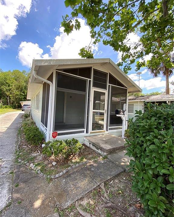 1st image of 219 E 11th Ave