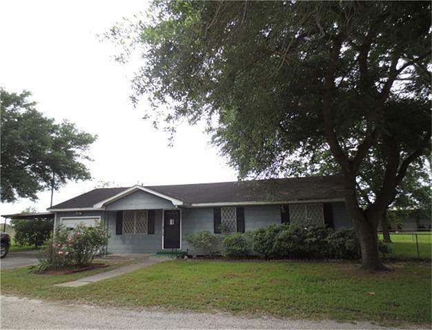 1st image of 106 Lenora Ln