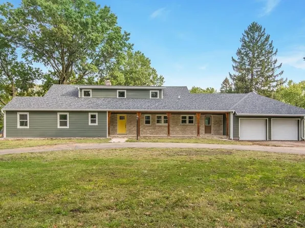 3105 Stanton Ave, Des Moines, IA 50321