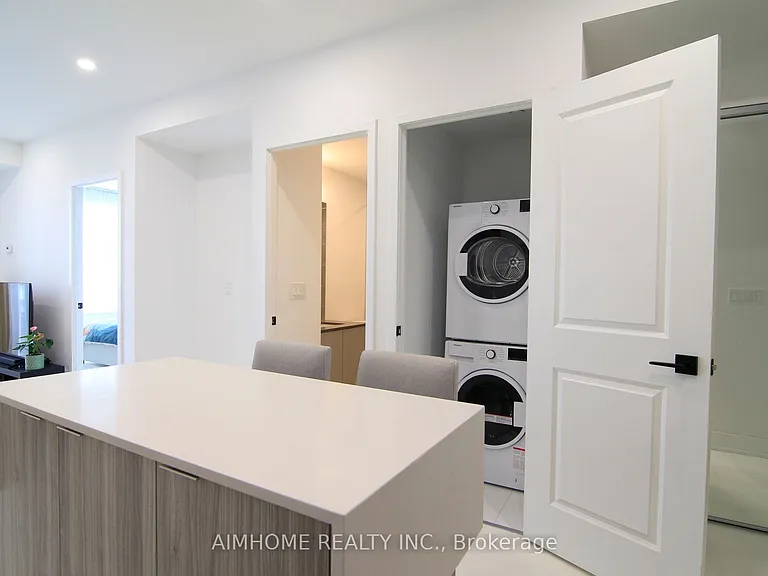 2481 Taunton Rd #1006 — Photo 9