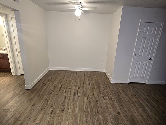 4th image of 5163 Indian River Dr Unit 200