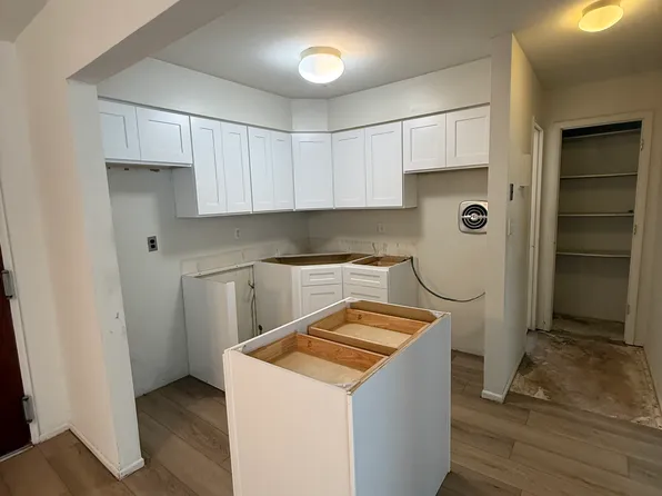 (undisclosed Address), Lyndhurst, NJ 07071