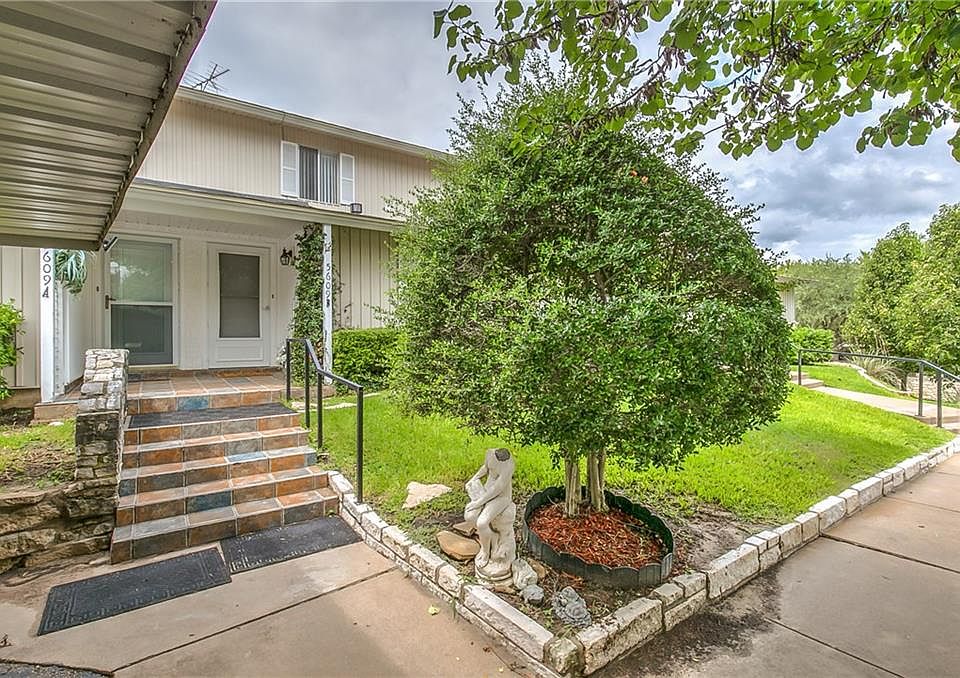 1st image of 5609 Thunderbird Ct APT B