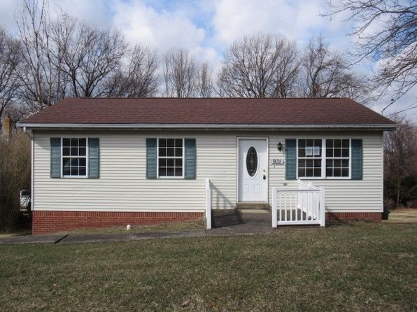 931 E 1st Ave, Derry, PA 15627