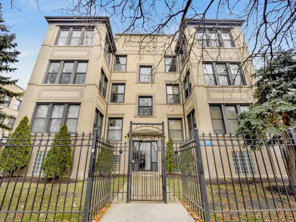 4817 N Kimball Ave #4, Chicago, IL 60625