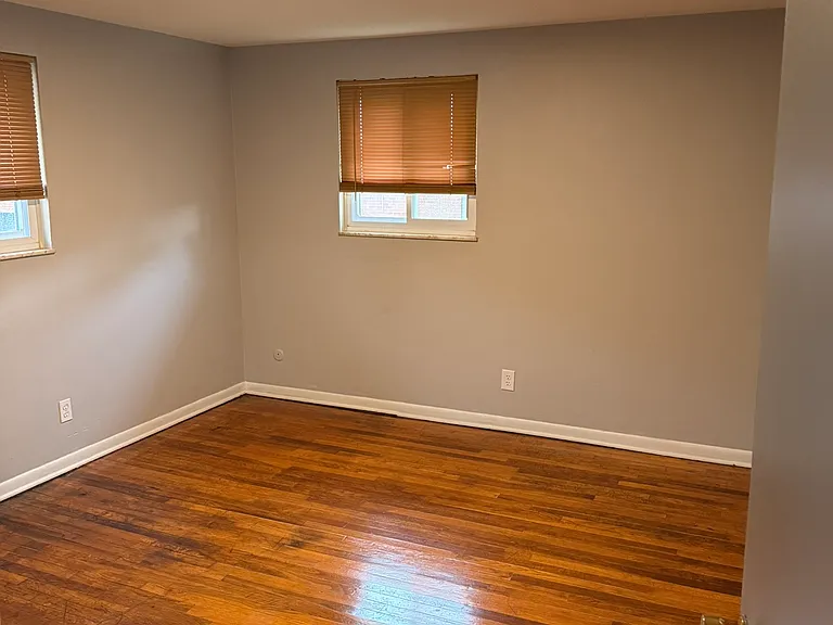 905 North Meadows Court - D — Photo 17
