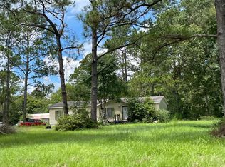 43 Green Meadow Place Rd, Picayune, MS 39466