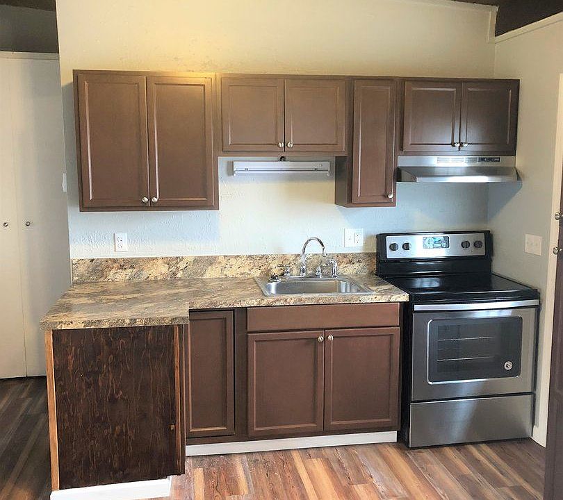 1st image of 301 E Heintz St #2