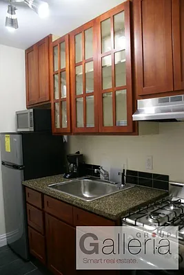 Rented by Galleria | media 12