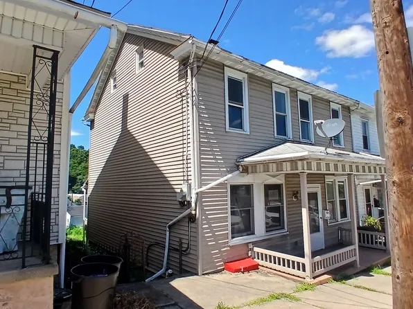 406 S Market St, Shamokin, PA 17872