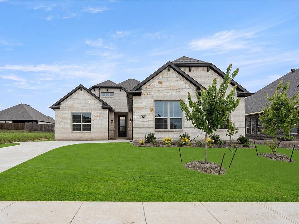 1st image of 420 Lamb Ln