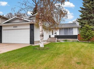 3232 145th Ave NW, Edmonton, AB T5Y2E5