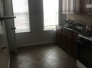 1861 Cornelia St, Ridgewood, NY 11385