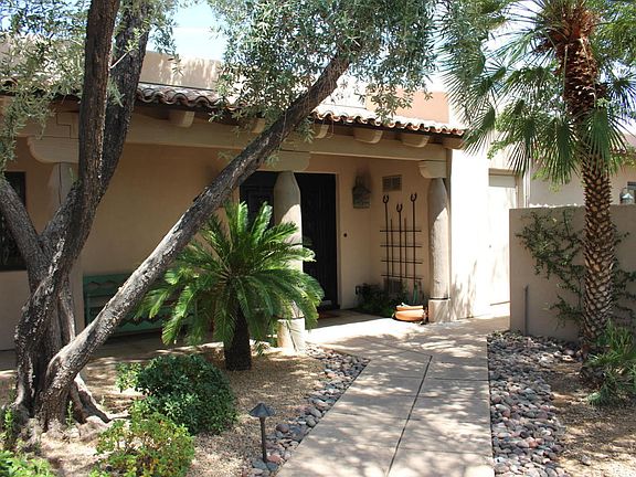 2nd image of 1061 E Boulder Dr