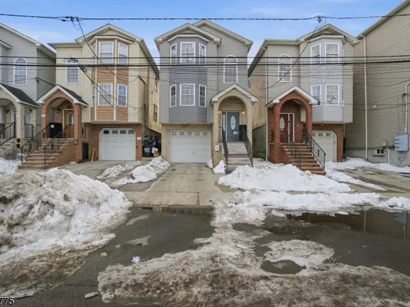 452 Broadway, Elizabeth City, NJ 07206