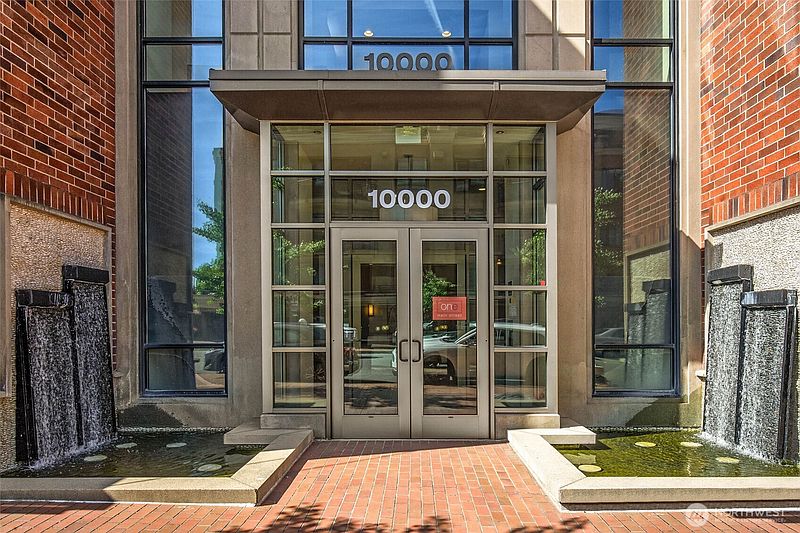 4th image of 10000 Main Street #212
