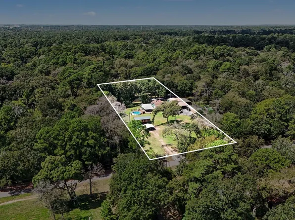 24609 Willow Ln, Hockley, TX 77447