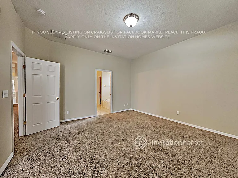1108 Barclay Wood Dr — Photo 7