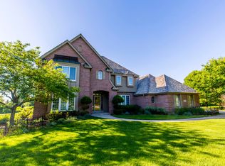 W308N1829 Westlake Cir, Delafield, WI 53018