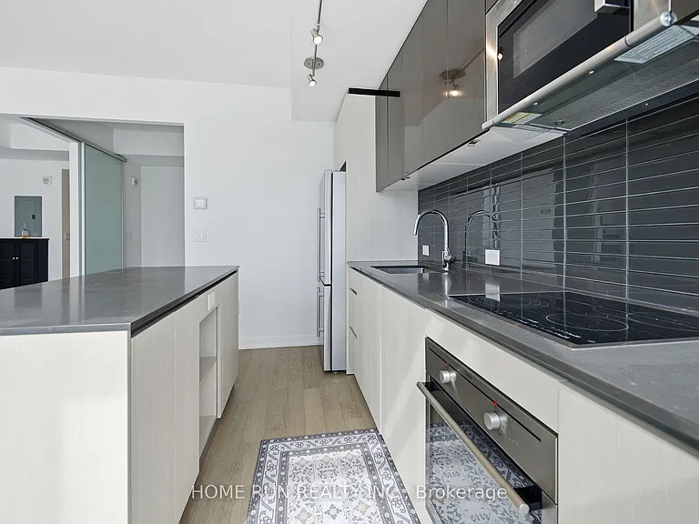 199 Slater St #1007 — Photo 16
