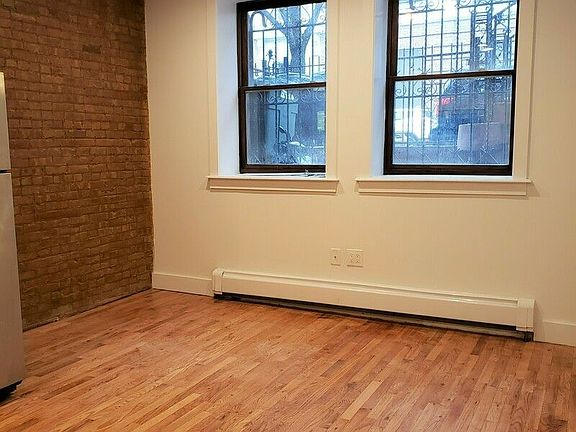 3rd image of 391 Convent Ave APT 1