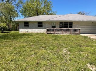 205 E Elm St, Nixa, MO 65714