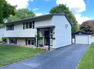 1504 11th Ave, Belvidere, IL 61008
