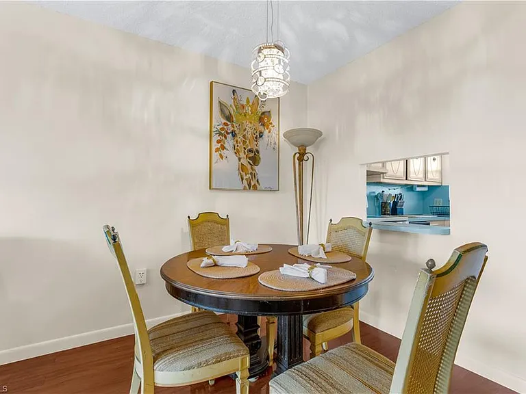 150 Turtle Lake Ct #307 — Photo 4