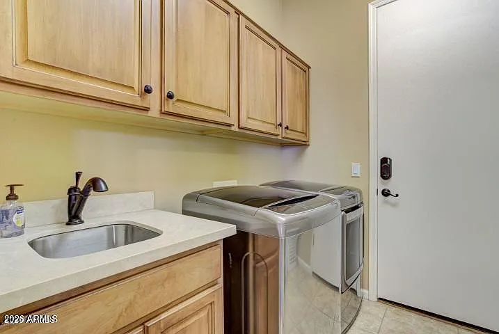 8010 E Wingspan Way — Photo 28