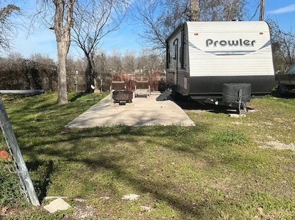 3835 Avra Cir, Granbury, TX 76048