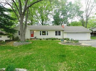 211 Woerther Ln, Ballwin, MO 63021