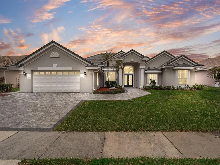 14631 Heathermere Ln — Photo 2