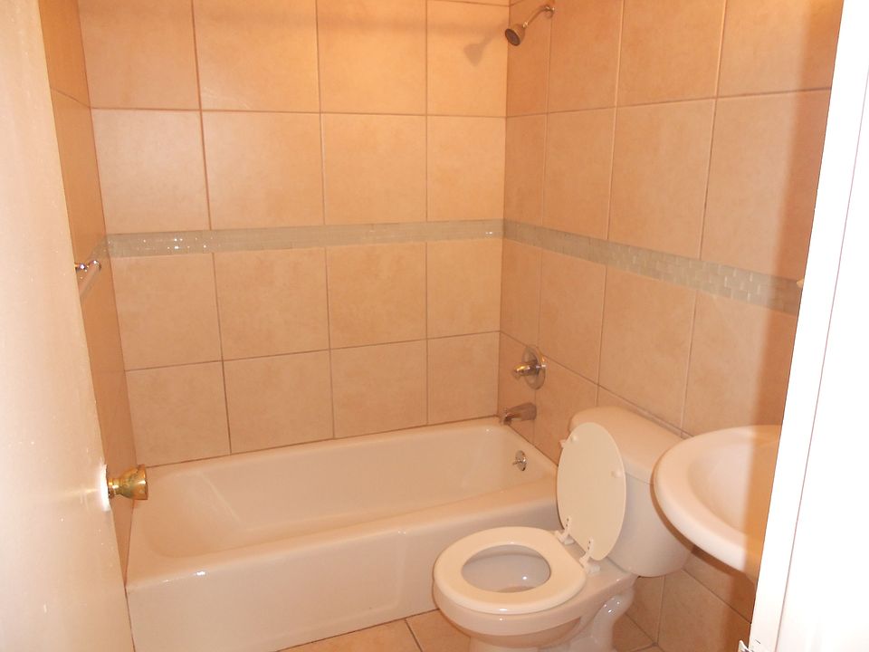 new tiled bathroom