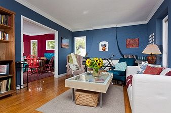 Living Room 1 :: 1625 Euclid Avenue