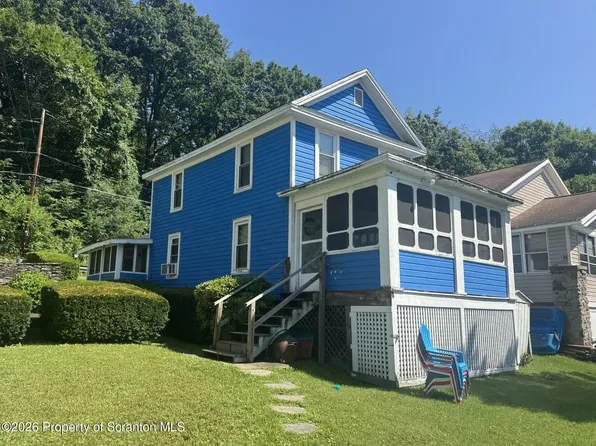 282 Lake Rd, Nicholson, PA 18446