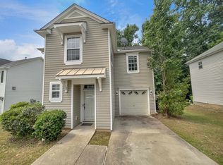 2533 Quarry Ridge Ln, Raleigh, NC 27610