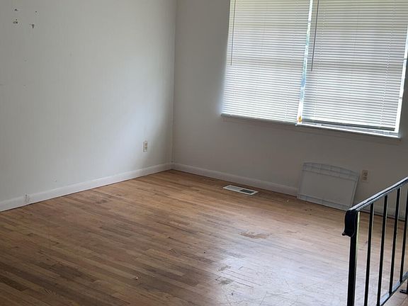 3rd image of 1626 Cider Lane